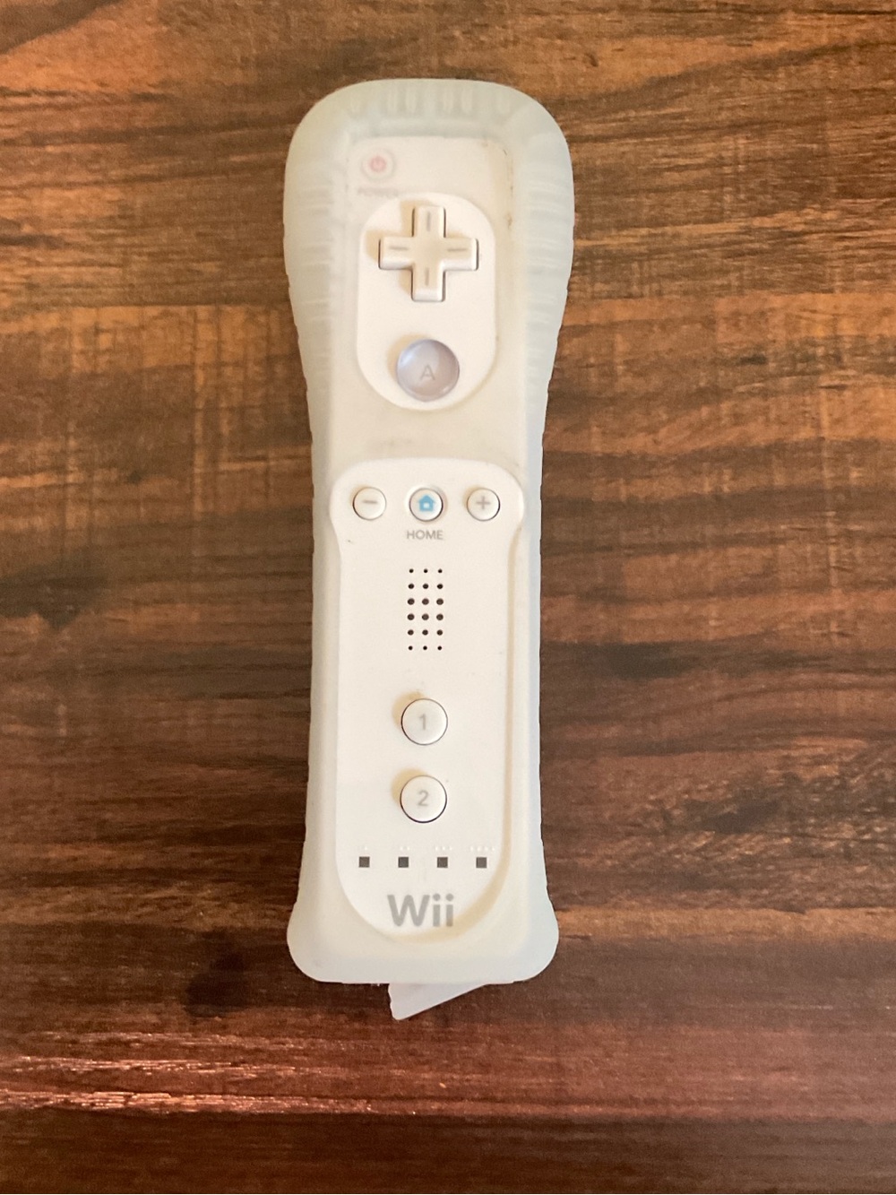 Nintendo Wii White Remote Controller & Silicone Cover great condition